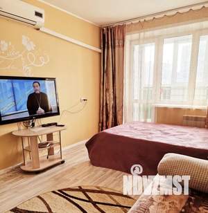 1-к квартира, посуточно, 34м2, 6/10 этаж