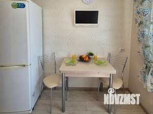 1-к квартира, посуточно, 34м2, 8/9 этаж