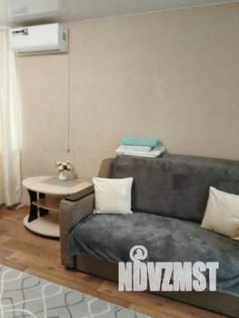 1-к квартира, посуточно, 40м2, 2/5 этаж