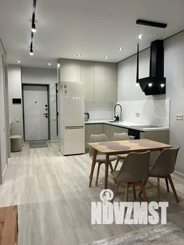 2-к квартира, посуточно, 40м2, 17/24 этаж