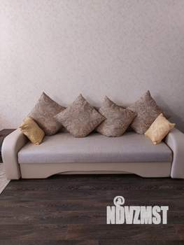 Студия квартира, посуточно, 33м2, 1/5 этаж