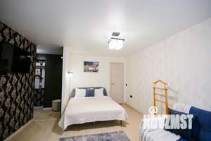 1-к квартира, посуточно, 47м2, 1/1 этаж
