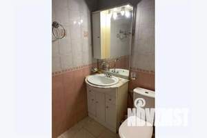 1-к квартира, посуточно, 42м2, 3/3 этаж