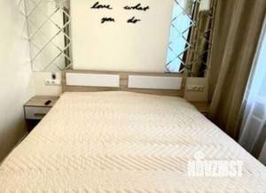 1-к квартира, посуточно, 54м2, 1/1 этаж