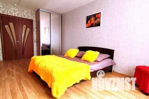 2-к квартира, посуточно, 64м2, 2/25 этаж