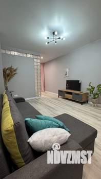 1-к квартира, посуточно, 57м2, 12/20 этаж