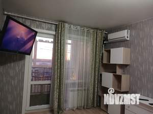 1-к квартира, посуточно, 42м2, 14/22 этаж