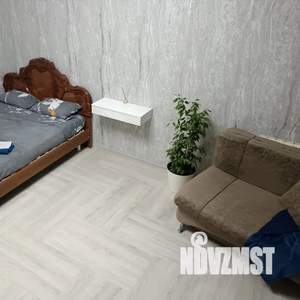 Студия квартира, посуточно, 43м2, 6/25 этаж