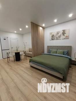 Студия квартира, посуточно, 35м2, 2/10 этаж