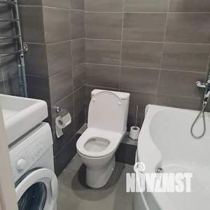 1-к квартира, посуточно, 37м2, 4/9 этаж