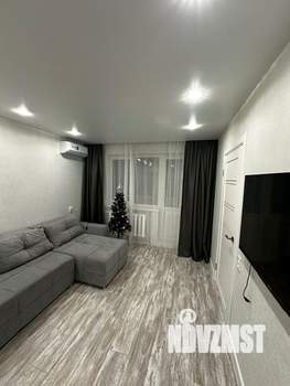 3-к квартира, посуточно, 49м2, 5/5 этаж