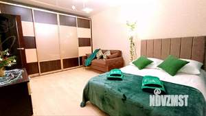 1-к квартира, посуточно, 35м2, 7/9 этаж