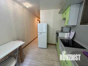 1-к квартира, посуточно, 43м2, 1/10 этаж