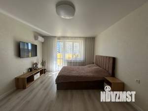 1-к квартира, посуточно, 40м2, 2/10 этаж