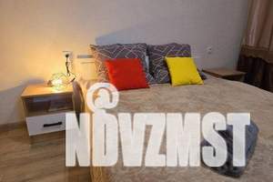 1-к квартира, посуточно, 43м2, 1/24 этаж