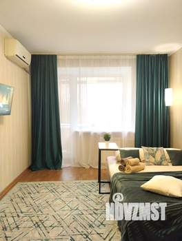 1-к квартира, посуточно, 32м2, 4/5 этаж