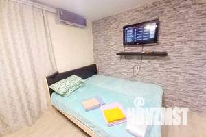 2-к квартира, посуточно, 40м2, 1/5 этаж