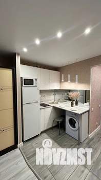 Студия квартира, посуточно, 30м2, 7/11 этаж