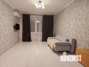 1-к квартира, посуточно, 40м2, 1/10 этаж