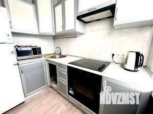 2-к квартира, посуточно, 52м2, 1/1 этаж