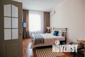 2-к квартира, посуточно, 70м2, 5/21 этаж