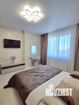 1-к квартира, посуточно, 40м2, 10/25 этаж