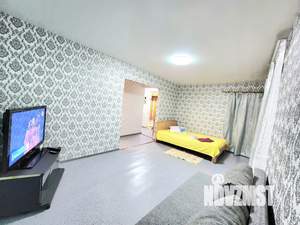 1-к квартира, посуточно, 35м2, 2/5 этаж