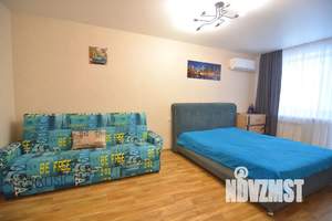 1-к квартира, посуточно, 36м2, 3/10 этаж