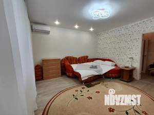 1-к квартира, посуточно, 38м2, 6/10 этаж