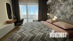 1-к квартира, посуточно, 40м2, 1/25 этаж