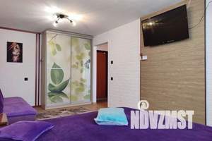 1-к квартира, посуточно, 33м2, 1/10 этаж