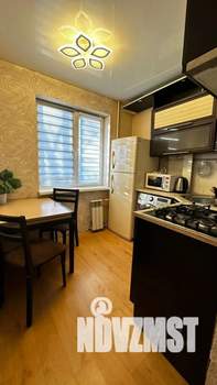 1-к квартира, посуточно, 50м2, 1/1 этаж