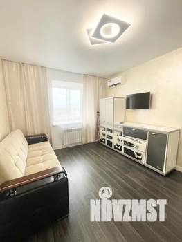 1-к квартира, посуточно, 35м2, 13/16 этаж