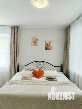 Студия квартира, посуточно, 32м2, 3/4 этаж