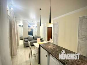 Студия квартира, посуточно, 35м2, 1/2 этаж