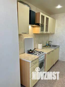 1-к квартира, посуточно, 33м2, 9/9 этаж