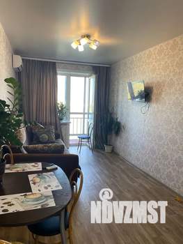 2-к квартира, посуточно, 40м2, 17/22 этаж