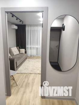 2-к квартира, посуточно, 40м2, 5/5 этаж