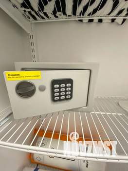 Студия квартира, посуточно, 40м2, 9/25 этаж