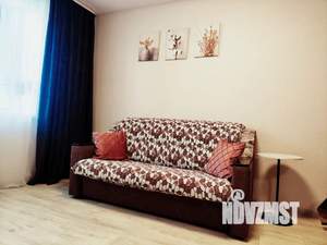 1-к квартира, посуточно, 35м2, 6/9 этаж