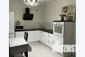 1-к квартира, посуточно, 40м2, 17/22 этаж