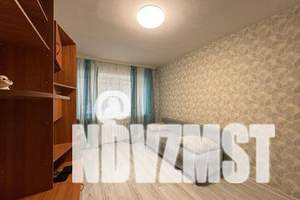 2-к квартира, посуточно, 50м2, 1/6 этаж