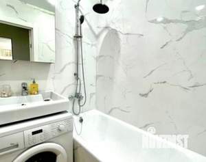 1-к квартира, посуточно, 54м2, 1/1 этаж