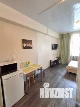Студия квартира, посуточно, 21м2, 1/4 этаж