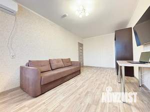 Студия квартира, посуточно, 56м2, 10/10 этаж