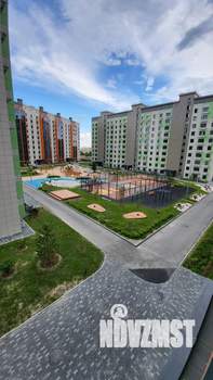 1-к квартира, посуточно, 37м2, 4/10 этаж