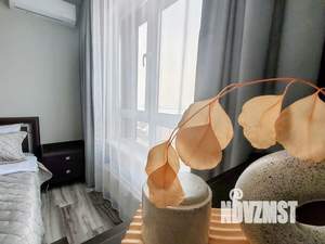 1-к квартира, посуточно, 35м2, 18/19 этаж