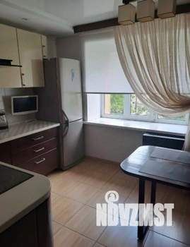 2-к квартира, посуточно, 55м2, 1/1 этаж