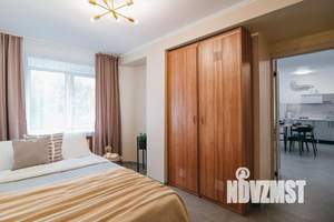 1-к квартира, посуточно, 47м2, 1/1 этаж