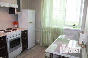 1-к квартира, посуточно, 35м2, 8/10 этаж